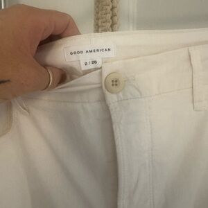 Super cute good American cargo pants. Marked size 2, but fit more like a size 8